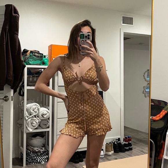 Bluelife Romper with Cutout and Floral Pattern - Picture 2 of 3